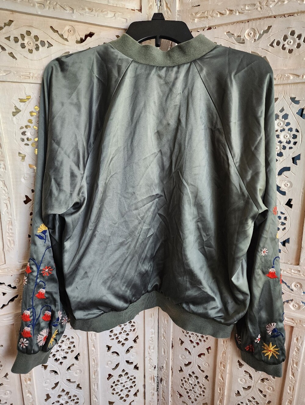 Xhileration Olive Green Zip Up Embroidered Bomber Jacket- Size XL - Picture 7 of 7